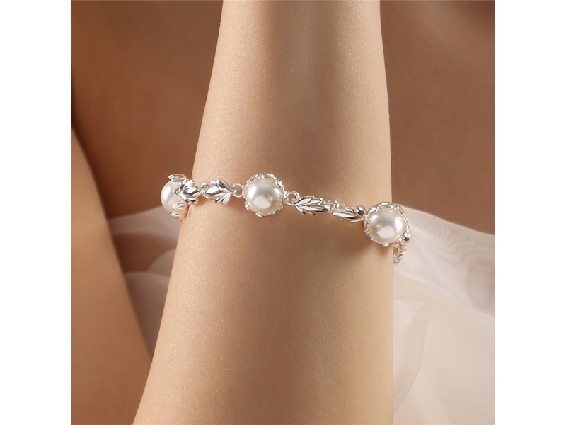 Newbridge Pearl Leaf Link Bracelet
