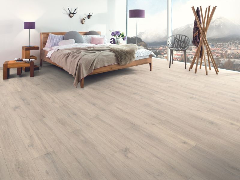 Egger Home 8mm - Kurimo Oak (2.38)