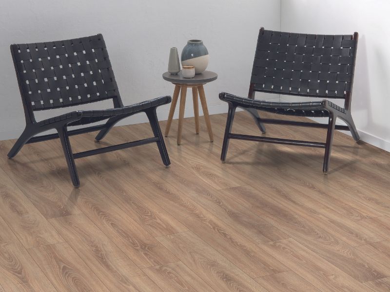 Egger Pro 8mm - Bardolino Oak (2.38)