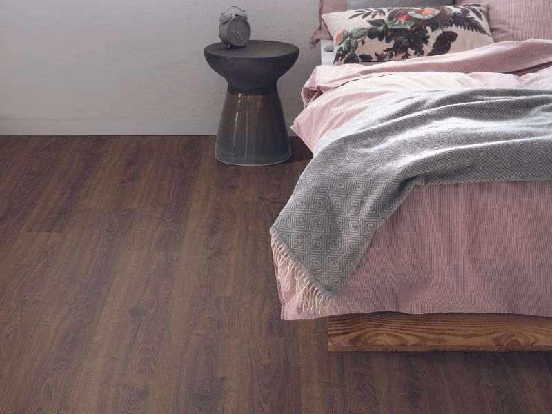 Egger Pro 8mm - Lasken Oak (2.38)