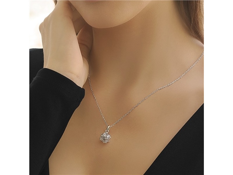 Newbridge Square Drop With Clear Stone