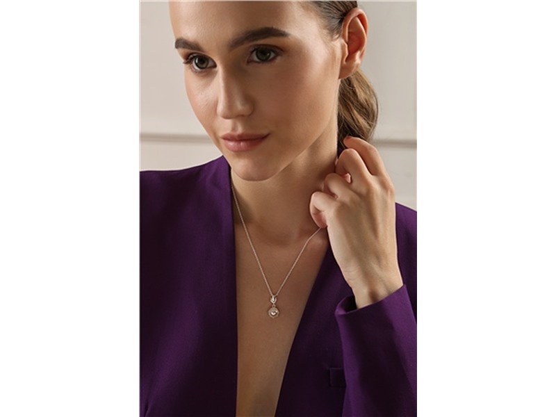 Newbridge Pearl Leaf Pendant