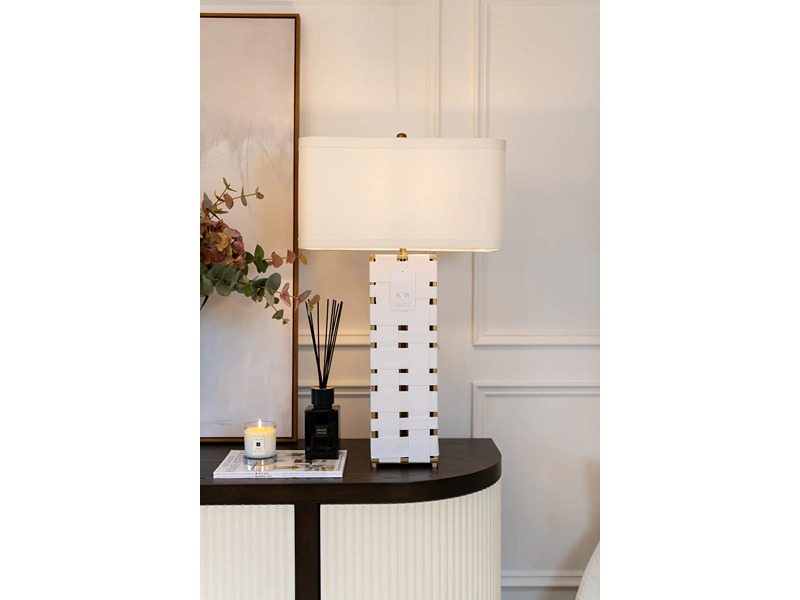 Katie Bleu Sia Table Lamp
