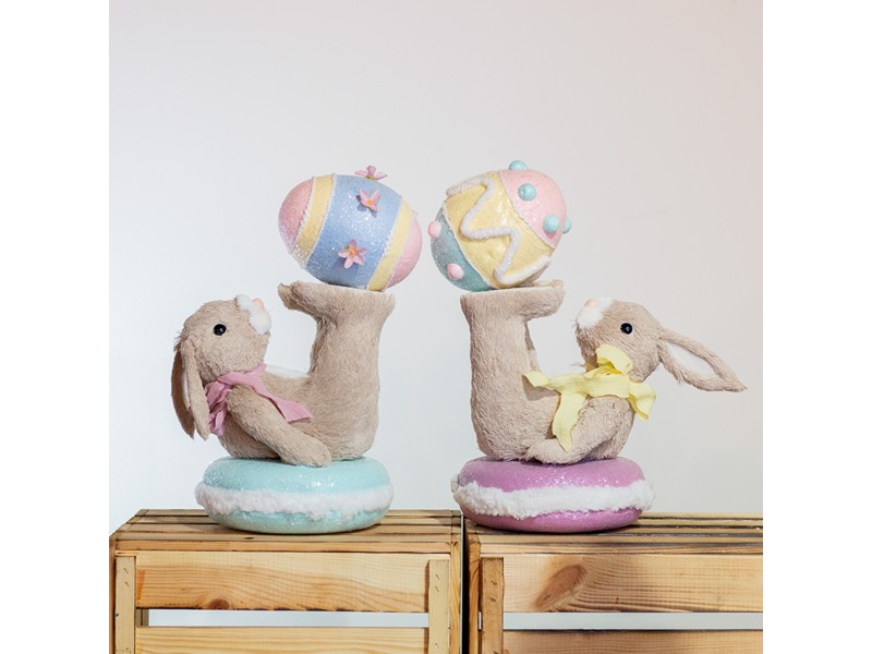 Easter Bunny Macaroon Balancing Egg 2 Assorted