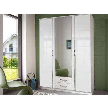 3doorrobe.jpg