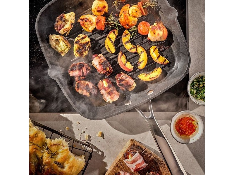 Stellar Forged 26Cm Grill Pan Non Stick Balck