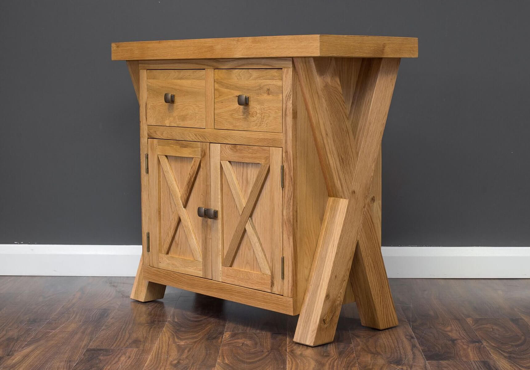 X RANGE SMALL SIDEBOARD